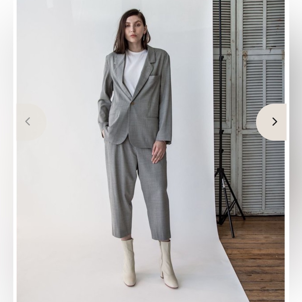 6397 Oversized Blazer and Pants - Like New - Size Medium - Gorgeous/Stylish